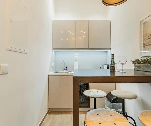 Zeus Design Schoenbrunn Appartement *