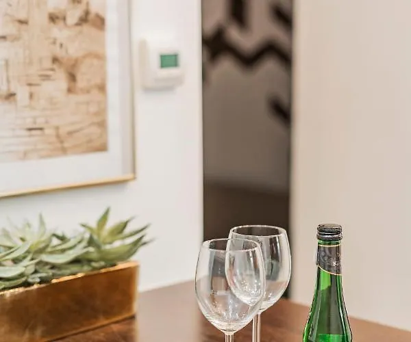 Appartement Zeus Design Schoenbrunn *