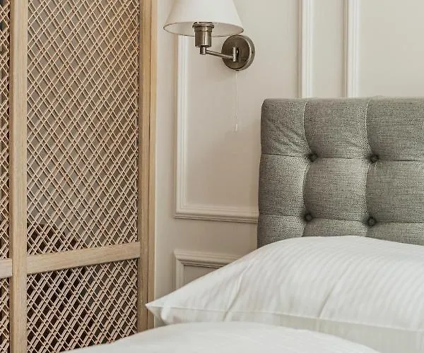 Zeus Design Schoenbrunn * Vienne
