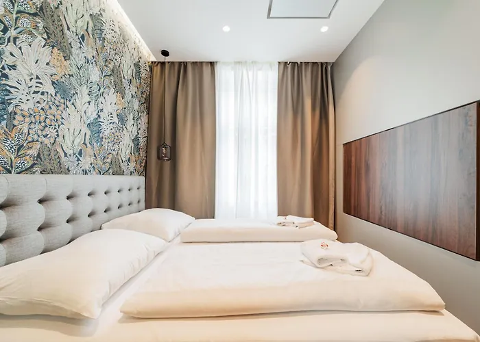 Zeus Design Schoenbrunn * Vienne